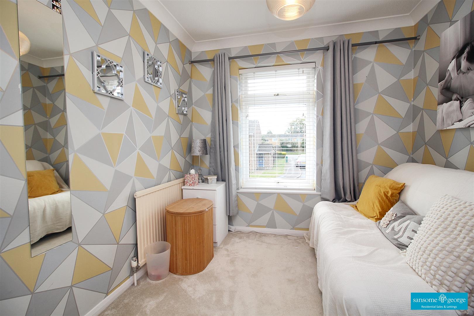 Addiscombe Chase, Tilehurst
